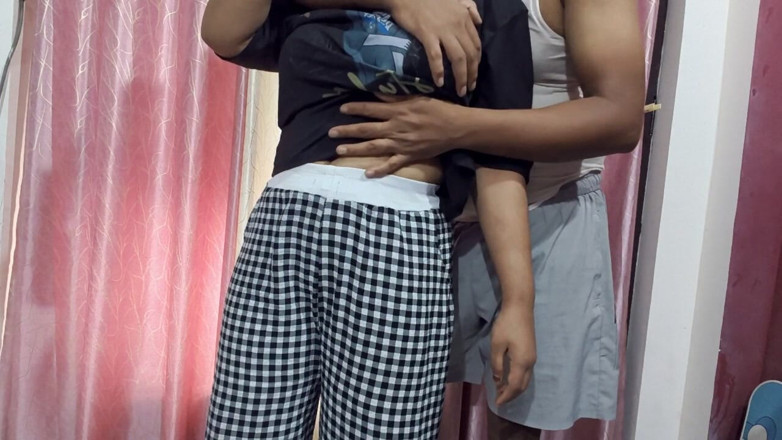 Priyacouple910: Priya Bhabhi Skutečná romantika života