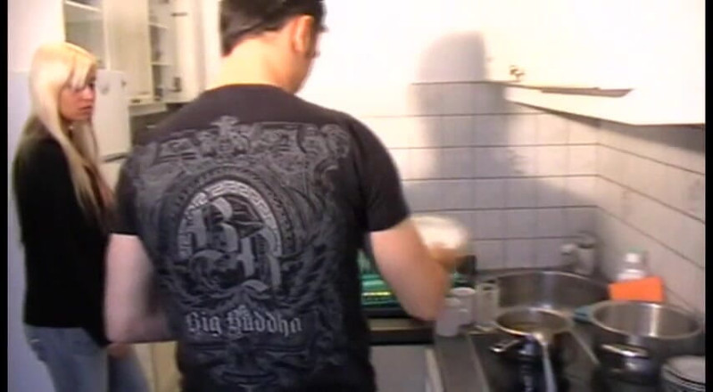 Femdom Austria: House slave must clean the kitchen