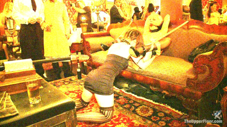 The Upper Floor by Kink: Kunst und sex 3!