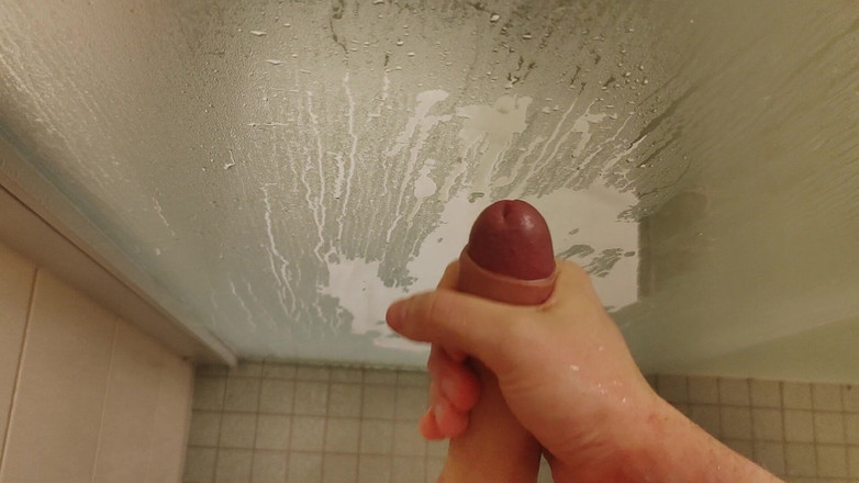 Bayer911: Pissen en klaarkomen op het glas van mijn douche