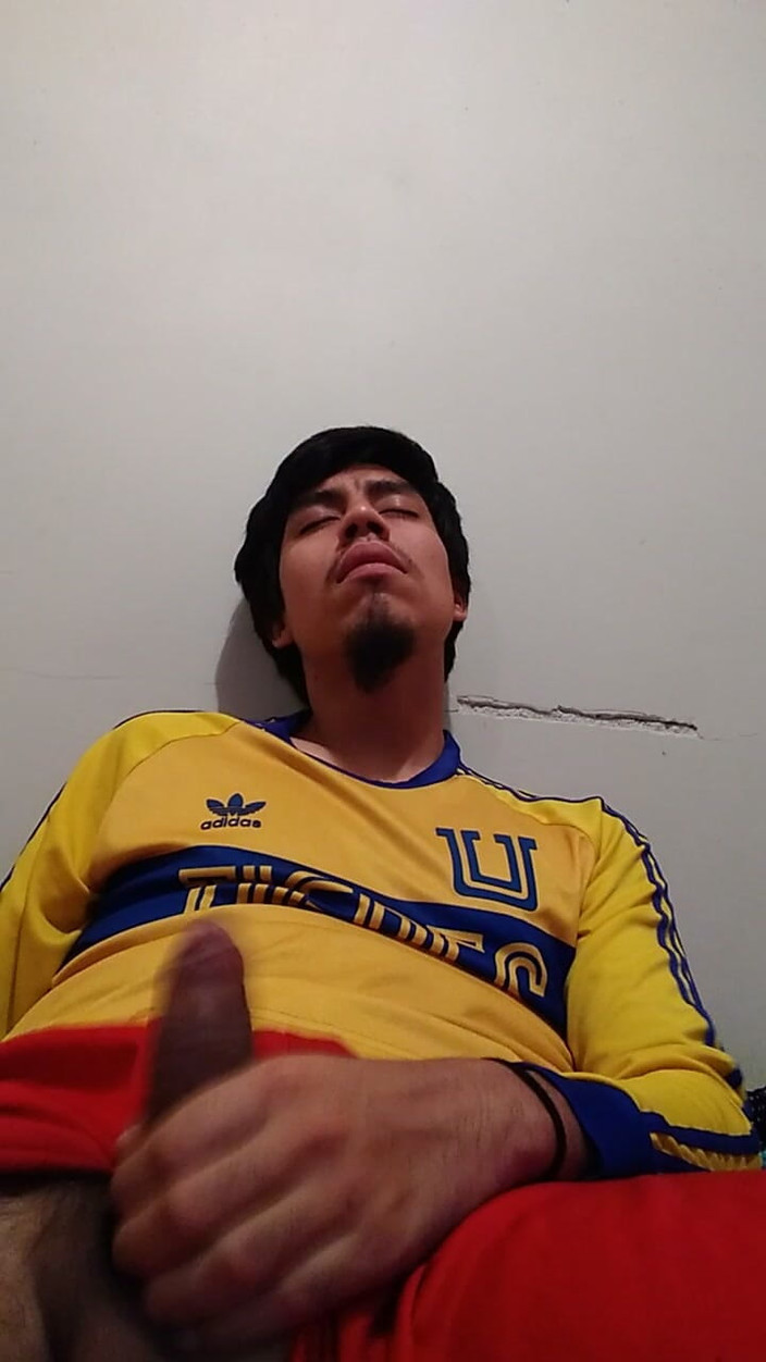 AlexAlejandro13: 나는 당신이 원하는 우유를 많이 추방