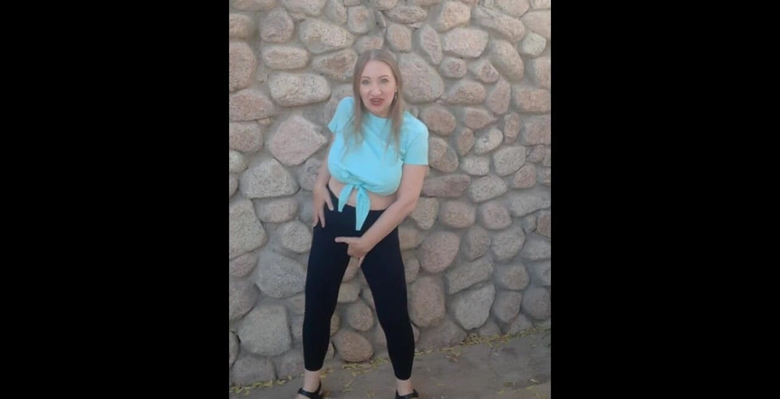 MariaOld: Sníte o mně? Tady pro tebe tančím