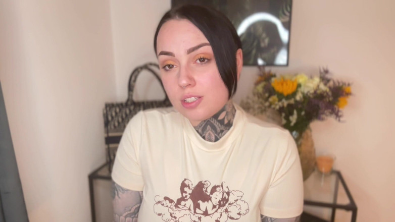 Miss Valentina: Cocu par mon copain soumis