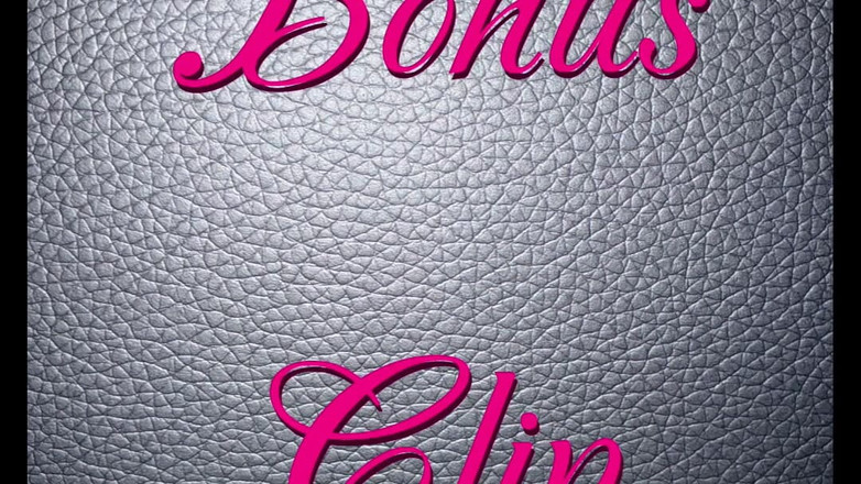 Simone Steele: Právě tam, tati