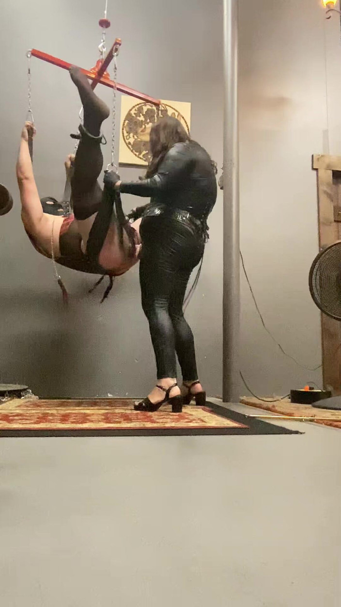 Mistress Scarlet Kiss: Sissy handsfree kommt vorzeitig in keuschheit beim pegging und ich...