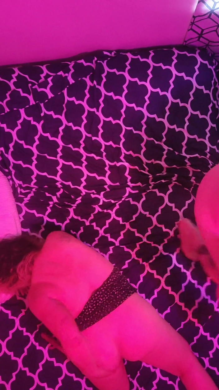Bang bunker69: Skycam Catches MILF Getting Dicked Down After Party by Random...