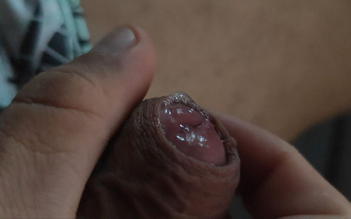 Straight Daddy Club: Cậu bé với một con cặc màu đỏ chuẩn bị bùng...