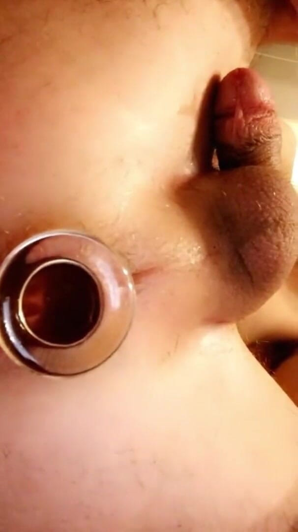 Bottomfemboi: Stuff my butt with a plug. yummy