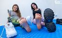 Czech Soles - foot fetish content: Доминирование вонючими ступнями в спортзале двух красоток в видео от первого лица