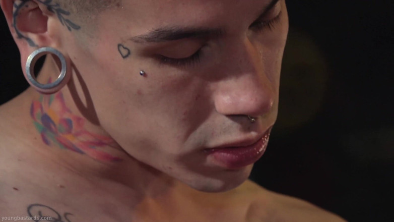 Kinky Twink: Feeding the Pup Fresh Cock Cream