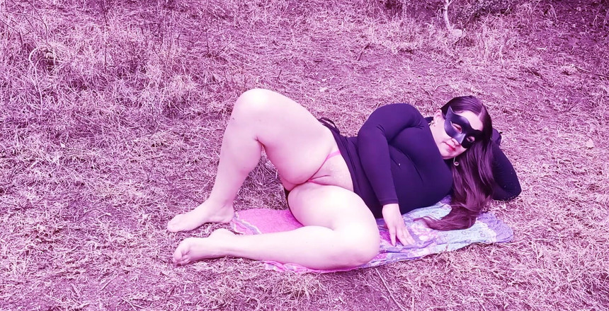 Valery Saenz xxx: Lis w lesie - ćwiczyć