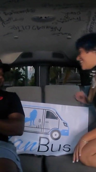 Neuken op de fanbus
