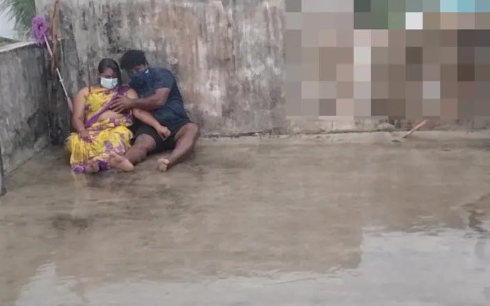 Tamil lesbian: Rain Sex on Terrace