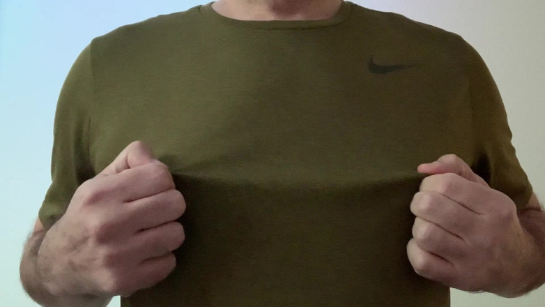 GayBear: travail des seins / pria bermain dengan putingnya