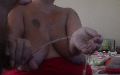 Sex hub couple: John pinkelt alles auf jens hand