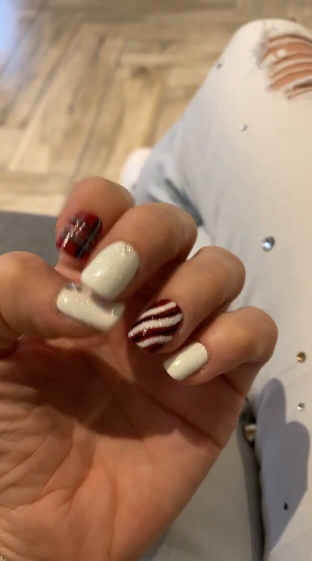 Nesty: Adakah Awak Suka Kuku Krismas Saya?