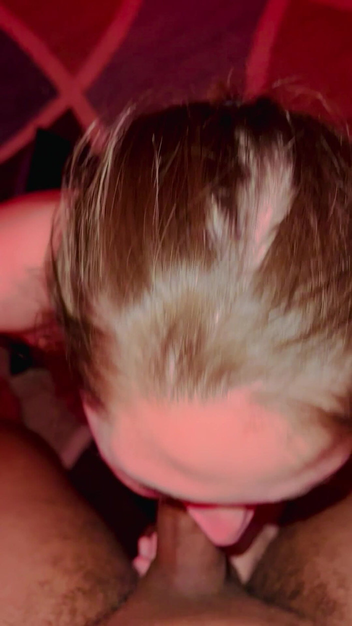 LuluLemons000: 喉が荒れているのが好き