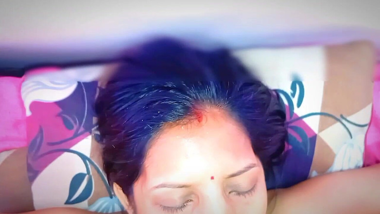 BadAim6: De Indische Deshi Bhabhi beste pijpbeurt en mondneukpartij in Hindi-audio