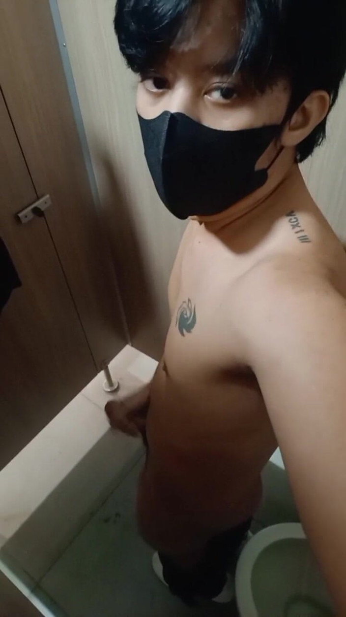 KrakenTwink: Sẵn sàng cho mẹ kế, bạn đang ở đâu? Pinoy twink thủ dâm...
