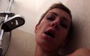 King Of Amateur: A Hot Shower for the Hot Giada