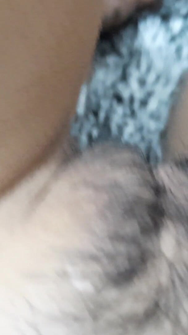 creamberryfairy: Kamu Suka Dicukur atau Berbulu?