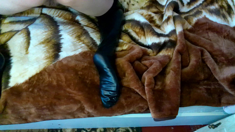 DirtyLubov: 深いオーラルでの膣ファック