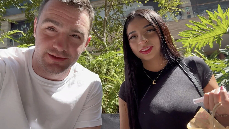 Andres Acosta: Drobná velká přírodní prsa stydlivá 19letá, Dafne Michelle, Surově ošukaná v...