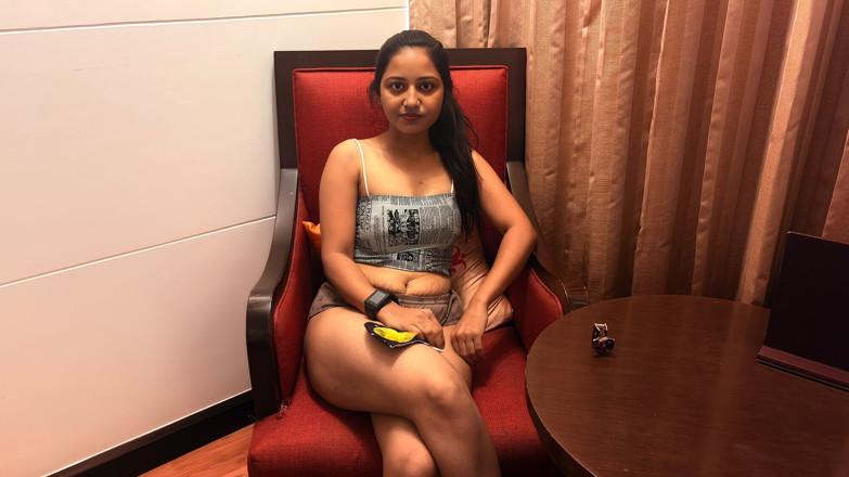Dogimaster: Desi Couple in Hotel