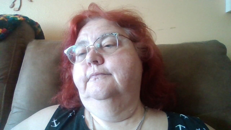 BBW nurse Vicki adventures with friends: Richiesto Video Di Me Che Faccio Rumori Baciati E Potermi...