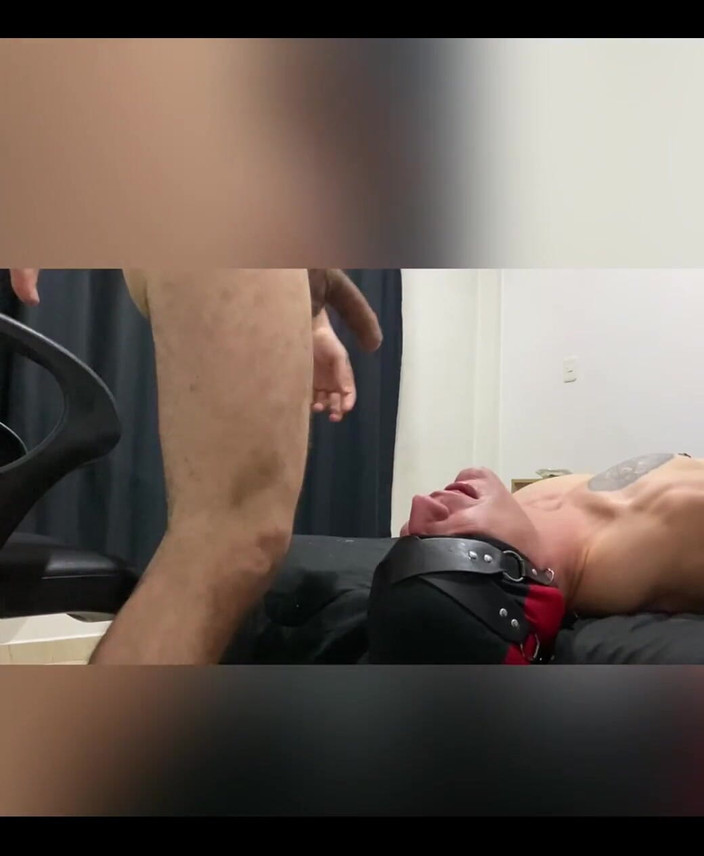 Versatil XXX gay: Meu deus, buraco quente fodendo duro, cheio e mais vídeos...