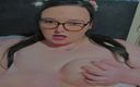 SSBBW Lady Brads: Fat Flower Goddess Can Suck Her Tits