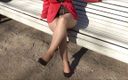 NYLON-HEELS: Business style in the park