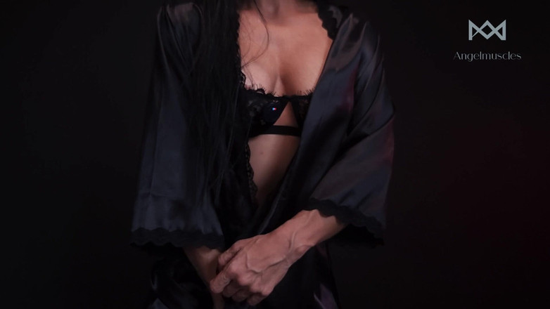 Angelmuscles: İpek Cübbe Takıcılığı: Daha Çok Sevmenize Yetecek Kadar