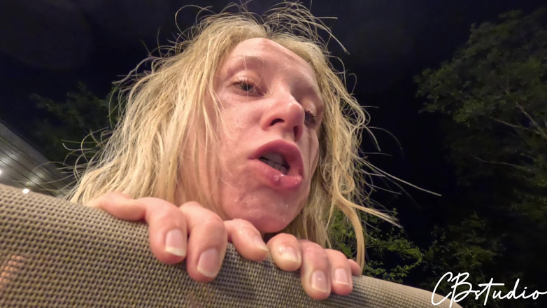 Cail Brodnevski: सार्वजनिक सेक्स संकलन