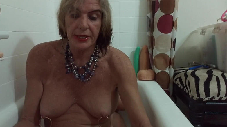 Lizzy Yum: Lizzy Yum Sd April 2025 Pemecatan Pinggiran Mandi #80 (ulasan)