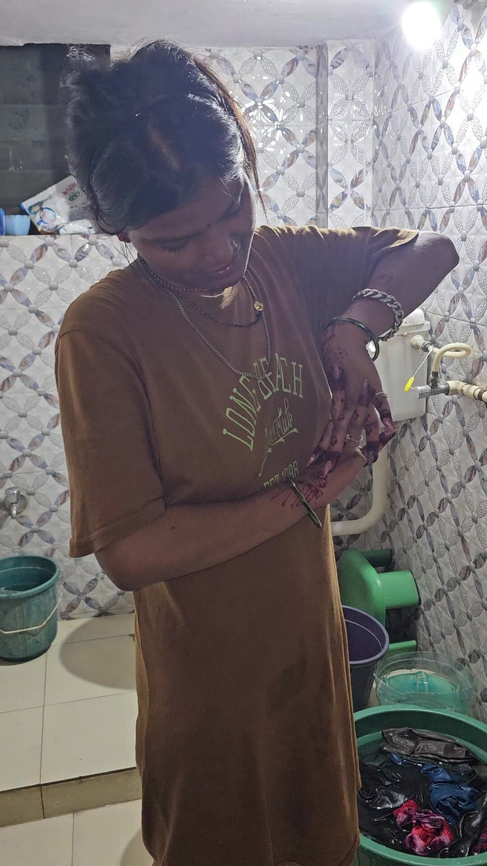 Aalox: デジインドのホットガールタイトマンコファックヒンディー語オーディオセックス