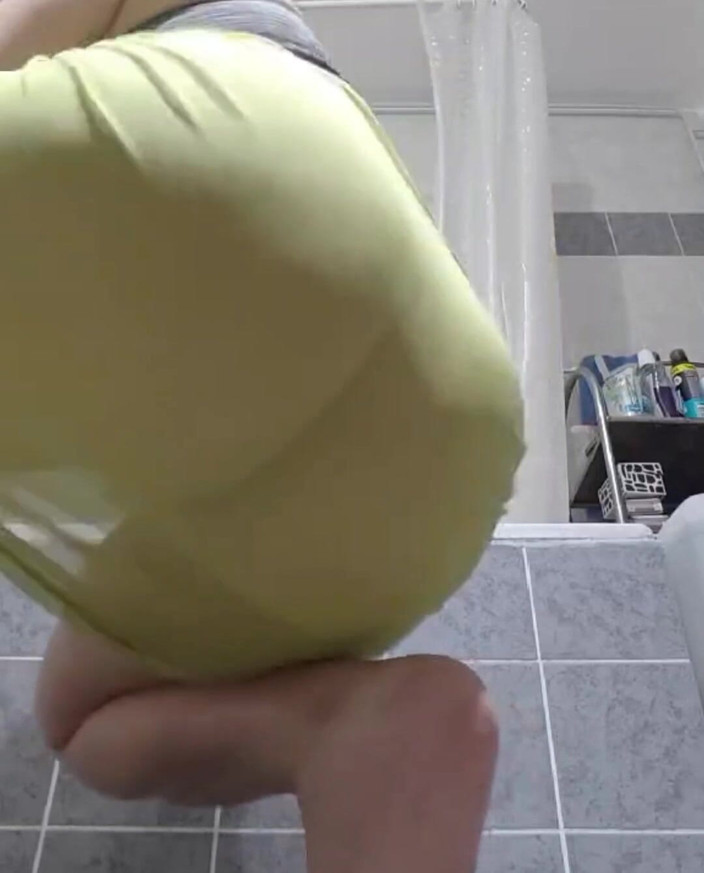 WildBigBooty: Horny Big Ass Babe Twerking