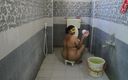 Desi Homemade Videos: Horny Big Boobs Desi Aunty Taking Shower