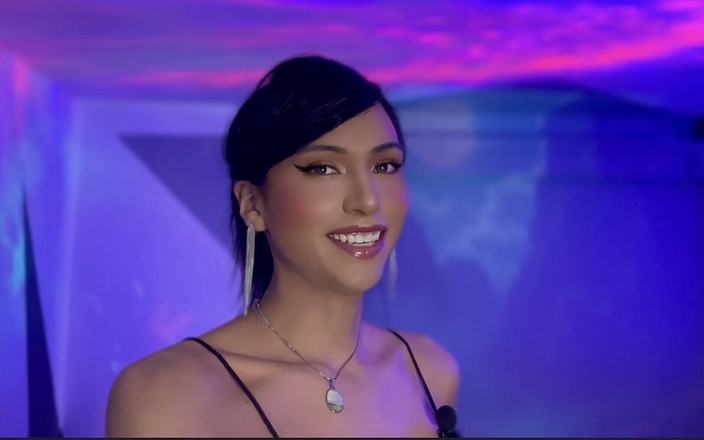 Lavala: Kamu telah mengubahku menjadi kekacauan yang menetes