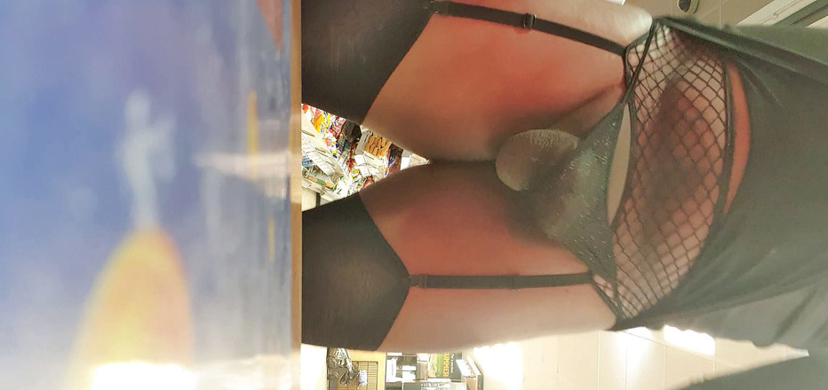 Lingeriemanx69: Crossdresser di luar ruangan 1