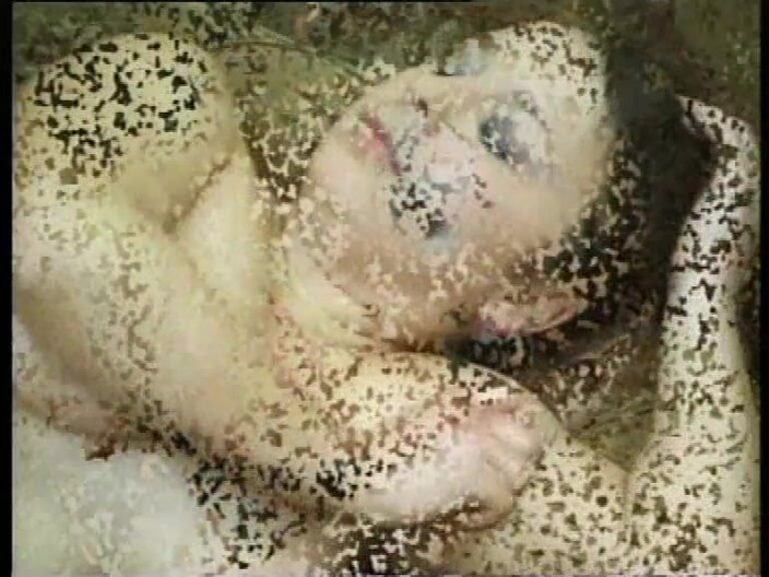 My girlfriend: Bruna con tette perfette si fa mangiare la figa