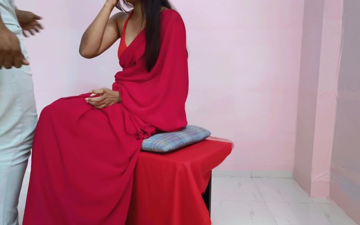Riya0690: My Chudakkad Bhabhi Changing Saree in My Room When I...