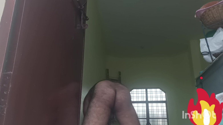 Sansuindia: Băiat indian musulman nud