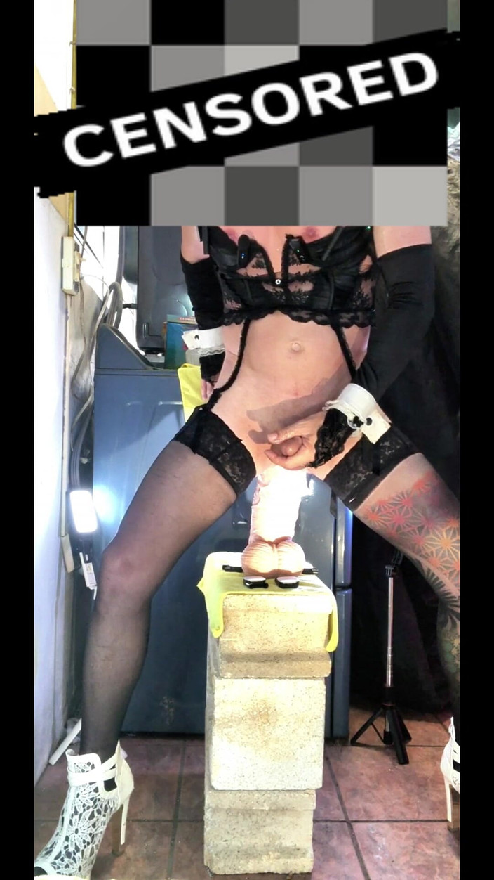 Benito414: Shemale TS T-girl trans transgender jízda monstrózního análního ptáka