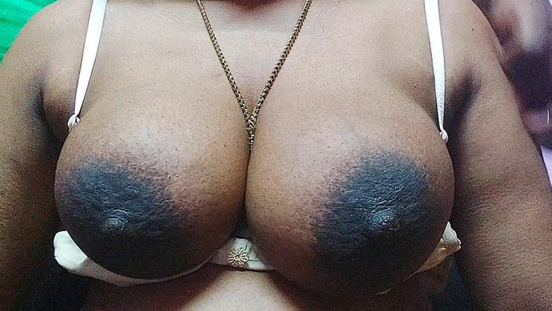 Desi Mohini: Sexo hardcore minha gata indiana sexy e suculenta
