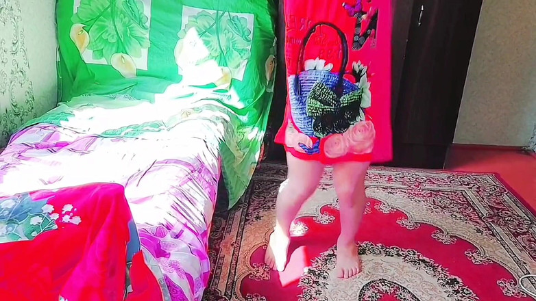 Kitty_Cross: Elegant Edgy Mixing sexy und süß in transvestiten-Mode!