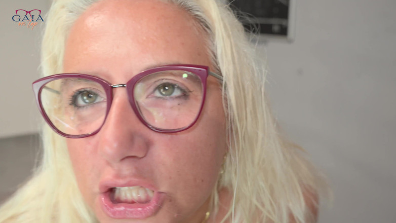 Gaia On Top: 366 MILF Pee Drink - Prolapse Anal Creampie