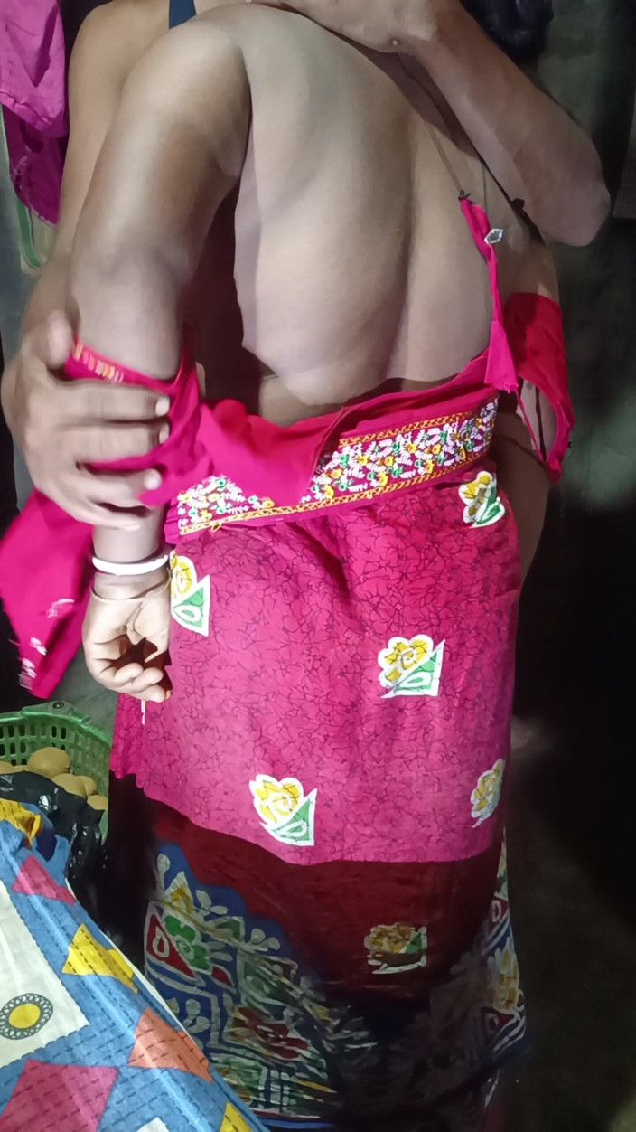 Monika Bhabhi: 印度选角导演邀请哥