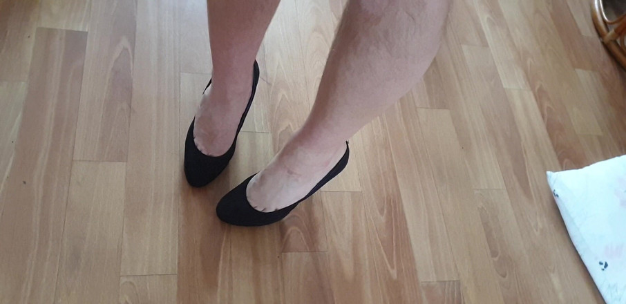 Milosbroz: Miluji být v těchto černých pumpách