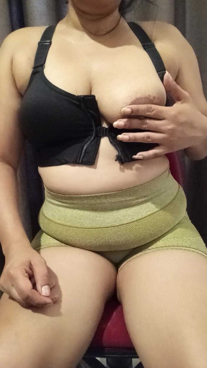 Achini: Gym Coach 1 Roleplay